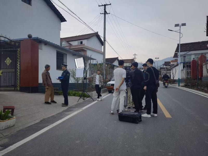 港闸区TVC制作：多版本适配全渠道投放，让广告发挥最大价值！